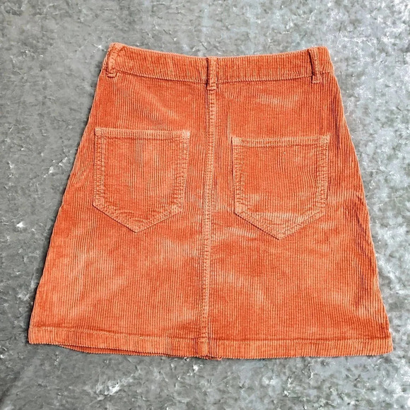 Faherty Ellington Corduroy Button Front Mini Skirt in Gingerbread - Picture 7 of 8
